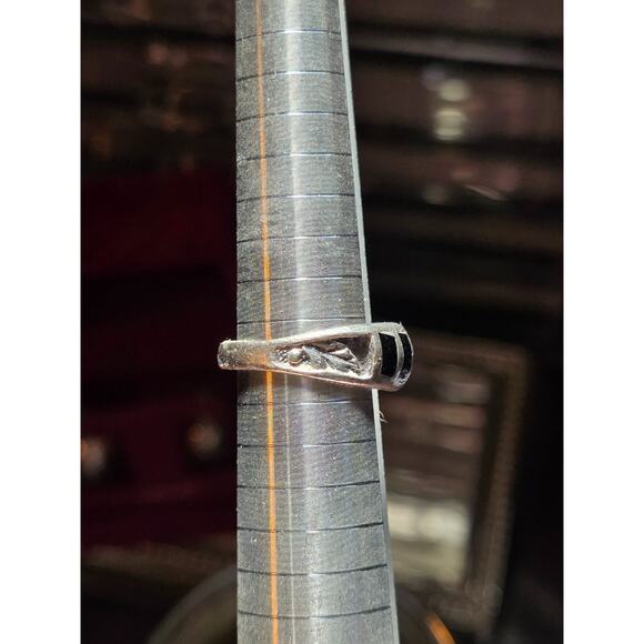 Sterling Silver & Black Onyx Inlay Ring Size 7 - Picture 6 of 9